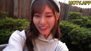 趁老婆不在家約援交妹客廳啪啪